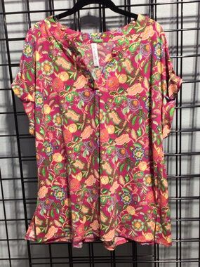Fuchsia Floral Scoop-Neck Short Sleeve Blouse